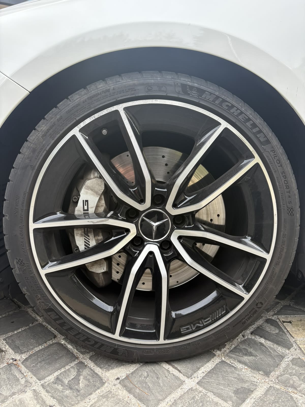 MERCEDES-BENZ A35 AMG 2023 - foto 17