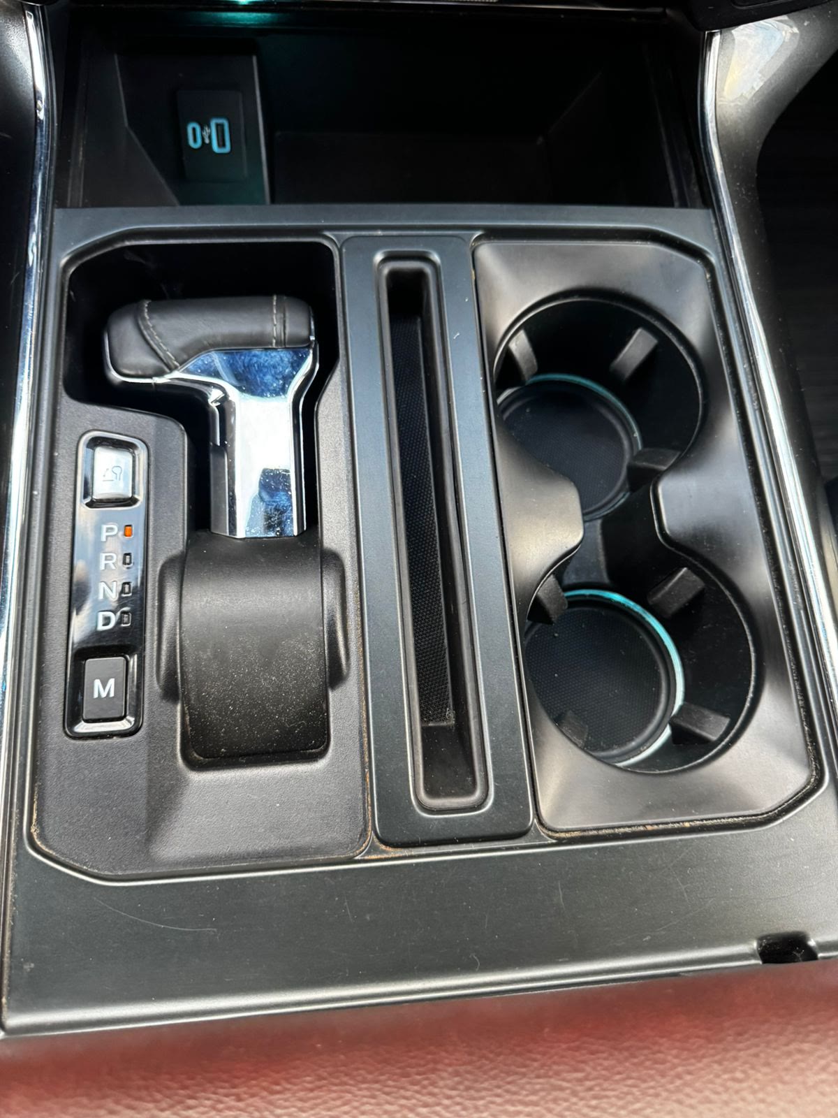 FORD F-150 Lariat Sport 4x4 2022 - foto 17