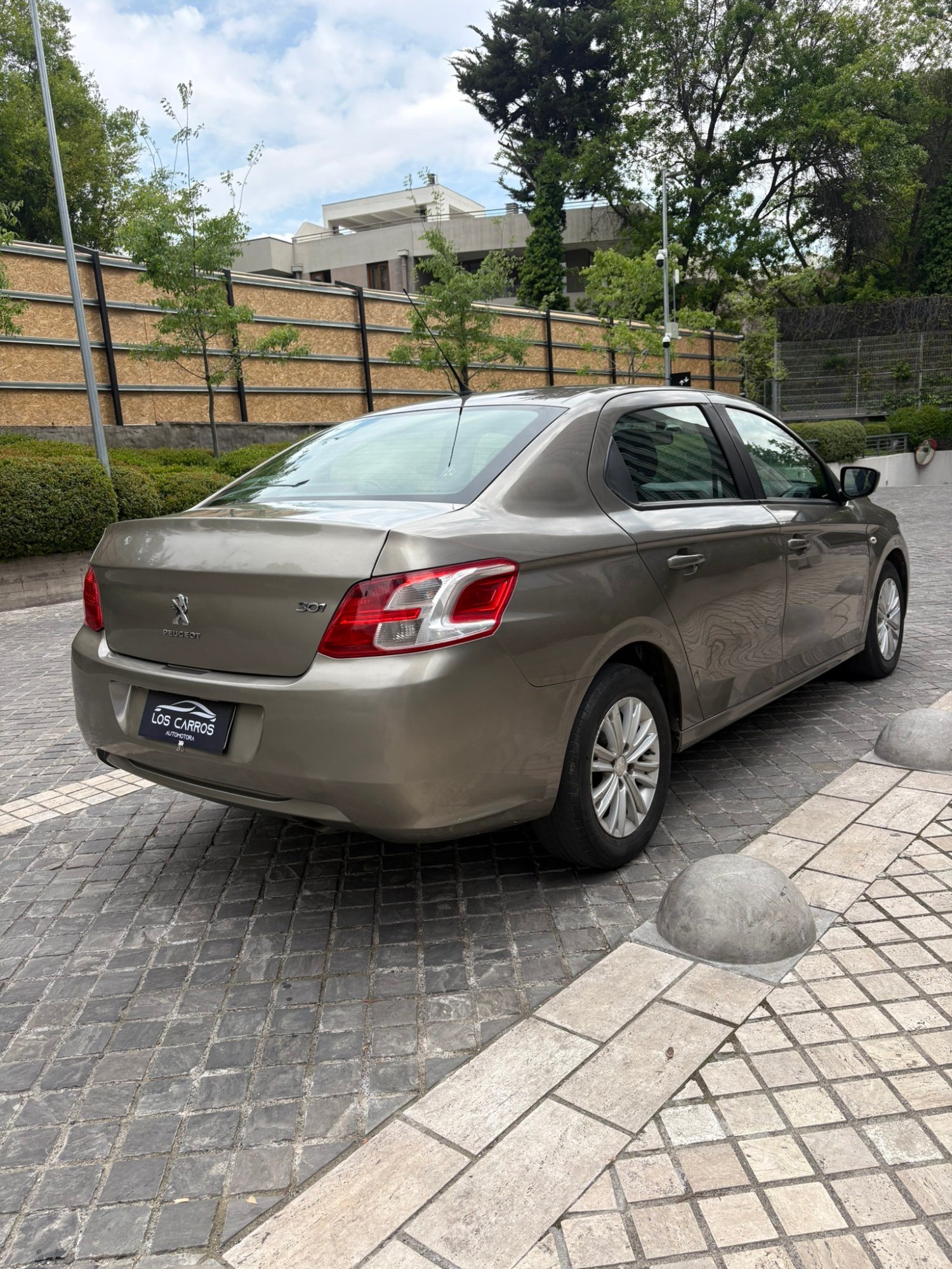 PEUGEOT 301 ACTIVE HDI 1.6 2016 - foto 4