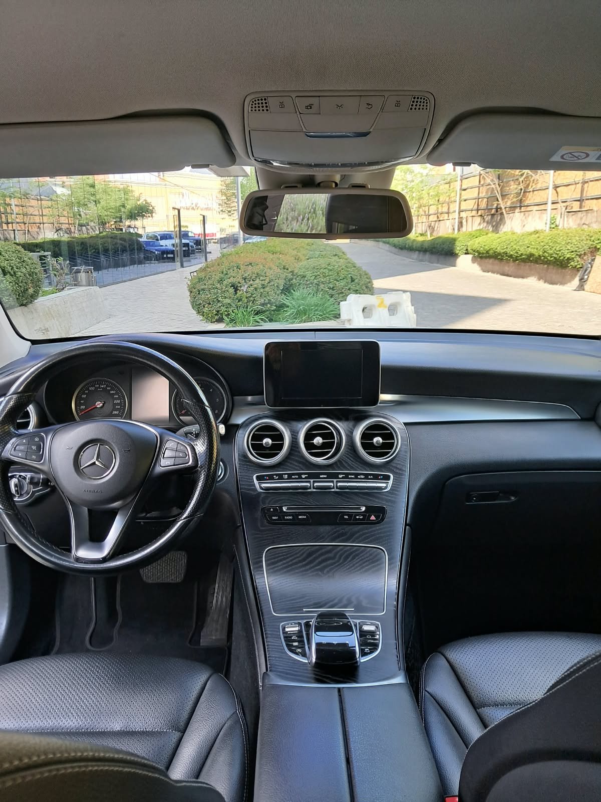 MERCEDES BENZ GLC 220D 2016 - foto 9